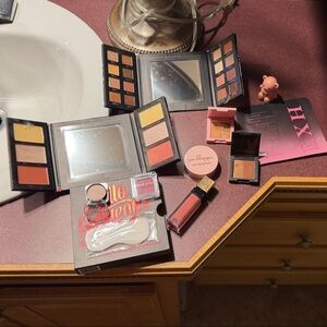 Multiples Eyeshadow Palette - Bold Gold, Brown, and Pink